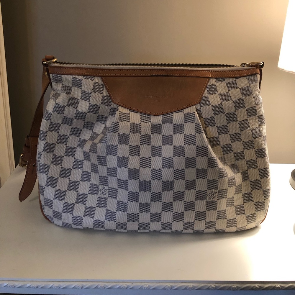Louis Vuitton Cross Body